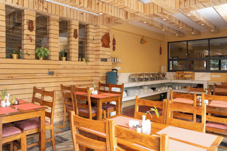 Food & Drinks 5, Trekkers Inn, Gandaki