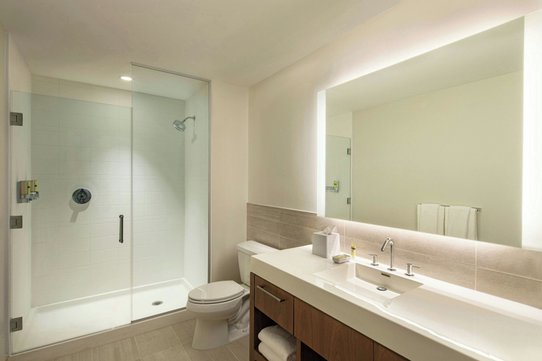 Bathroom 4, Element by Marriott Philadelphia Downtown, Philadelphia