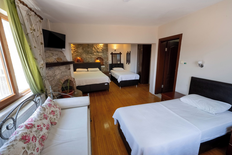 Bedroom 3, Fulya Pension, Eğirdir