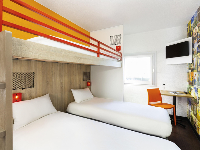 Bedroom 5, hotelF1 Avignon Nord, Vaucluse