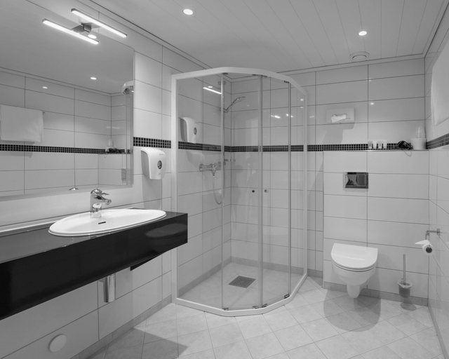 Bathroom 4, Revsnes Hotell, Bygland