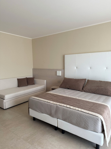 Bedroom 3, Hotel La Perla del Golfo, Livorno