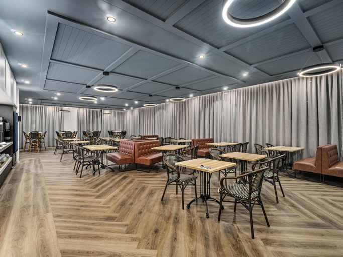 Food & Drinks 5, Mercure Pakenham, Cardinia - Pakenham