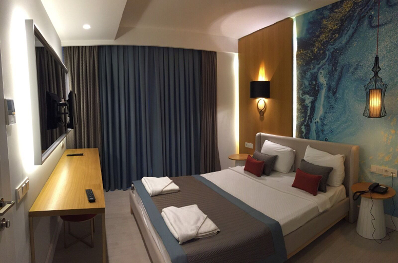 Bedroom 4, Çalcalar Hotel, Ula