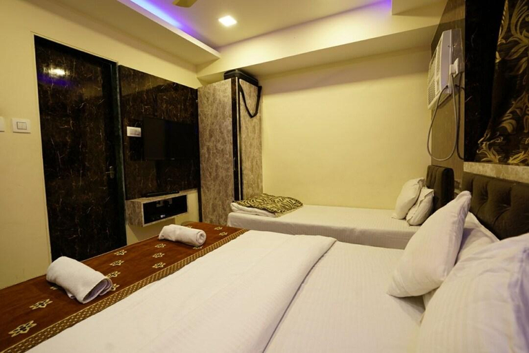 Others 3, Onyx Residency, Mumbai Suburban