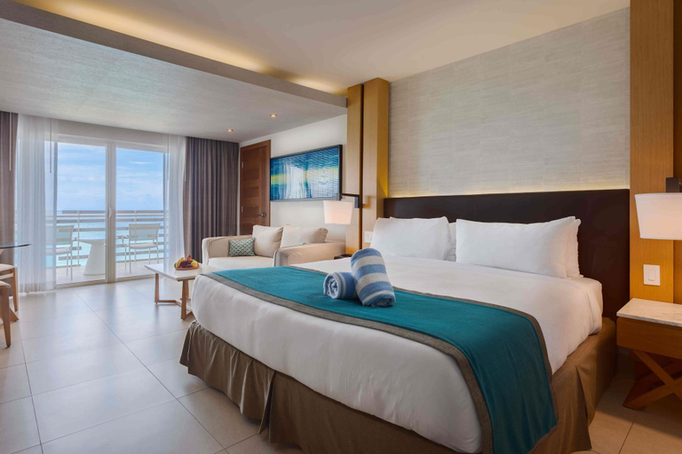 Bedroom 3, Sonesta Ocean Point All Inclusive, Adults Only Resort