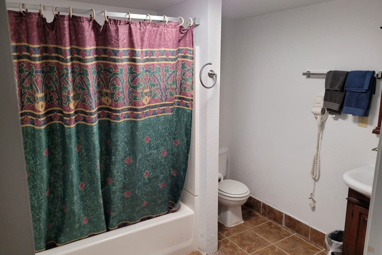Bathroom 3, Coratel Inn & Suites by Jasper Hutchinson, Reno