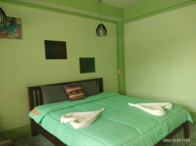 Bedroom 3, Front Beach Hotel, K. Sam Roi Yot