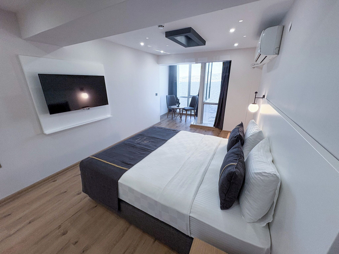 Bedroom 2, Mira Hotel Küçükyalı, Konak