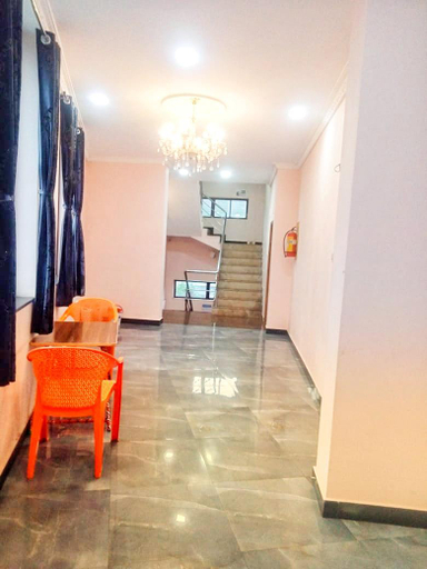 Public Area, Fabexpress A2P Palace, The Nilgiris
