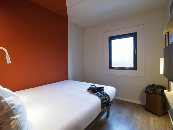 Bedroom 4, ibis budget Stein Maastricht, Stein