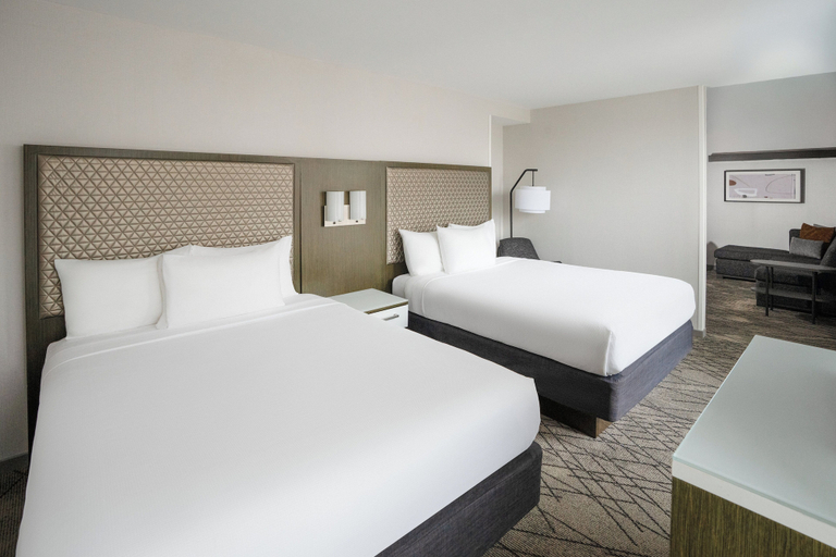 Bedroom 4, Hyatt House Washington DC / Downtown / Convention Center, Washington D.C.