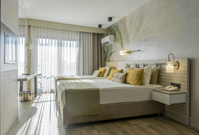 Bedroom 4, Side Square Hotel, Manavgat