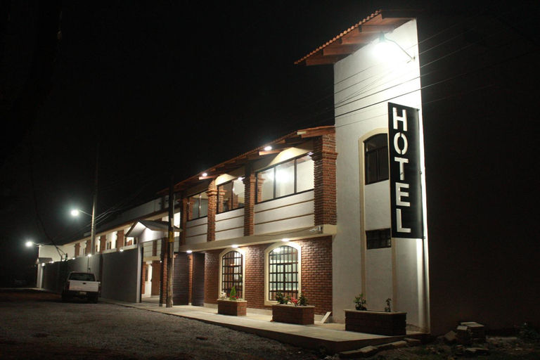 Others 2, Hotel Los Pinos, Chignahuapan