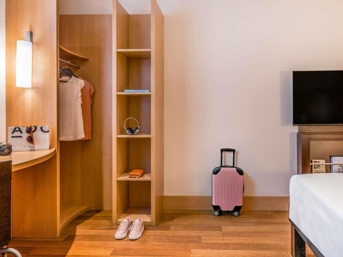 Bedroom 4, ibis Madrid Centro las Ventas, Madrid