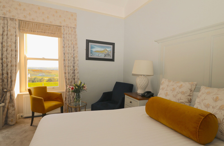 Bedroom 3, Causeway Hotel, Causeway Coast and Glens