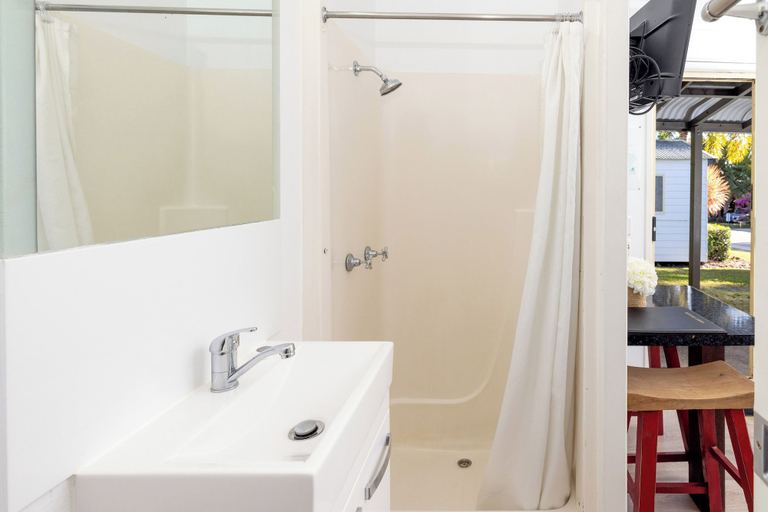 Bathroom 4, BIG4 Whitsunday Islands Holiday Park, Whitsunday