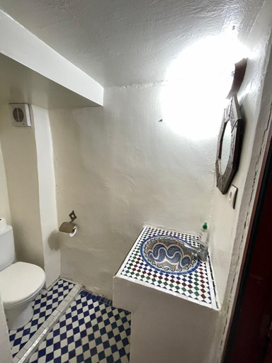 Bathroom 4, Dar Atlantic, Fès