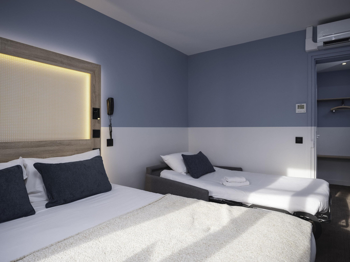 Bedroom 4, ibis Styles Paris Montmartre North, Paris