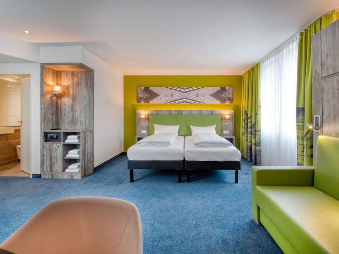 Bedroom 4, ibis Styles Tuebingen, Tübingen