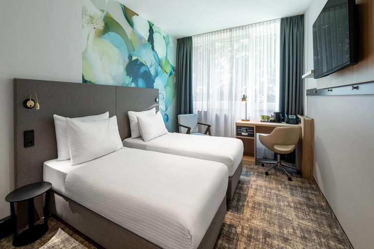 Bedroom 2, Wyndham Garden Munich Messe, München