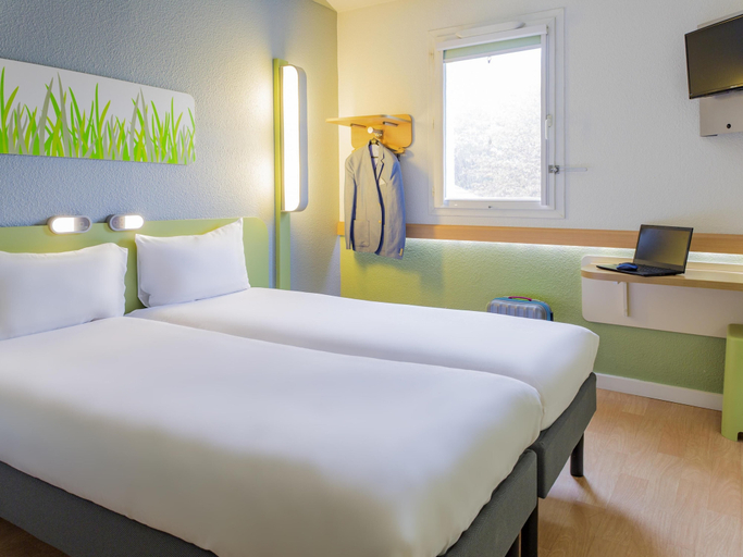 Bedroom 4, ibis budget Nantes Nord Saint-Herblain, Loire-Atlantique