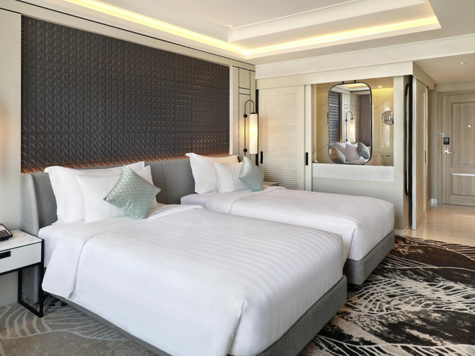 Bedroom 4, Movenpick Surabaya City, Surabaya
