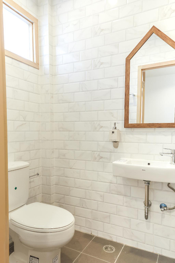 Bathroom 3, Vann House Hua Hin, Hua Hin
