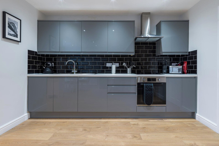 Others 4, Howick House-sleeps 5-pet Friendly-parking-garden, Newcastle upon Tyne