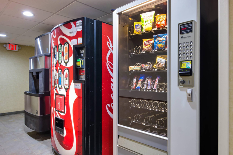 Food & Drinks 5, Quality Inn Oneonta Cooperstown Area, Otsego