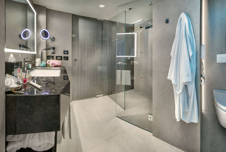 Bathroom 4, Hotel Cavour, Milano