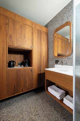 Bedroom 3, Hotel 1935
