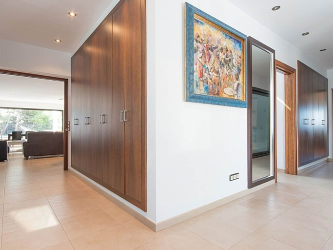 Room 4, Th52 Torredembarra Elegante Villa Vistas al mar, Tarragona