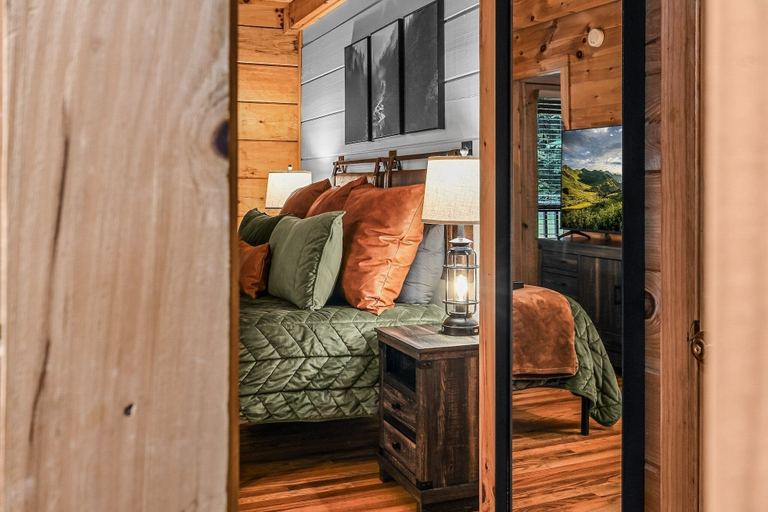 Others 4, Willow Creek 2 Bedroom Cabin by RedAwning, Blount