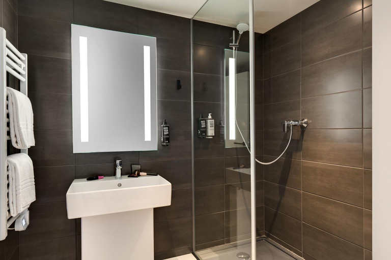 Bathroom, Résidence Callou by Vy Resort Thermal & Spa, Allier