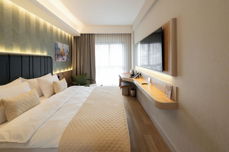 Bedroom 4, ALVES HOTEL, Konak