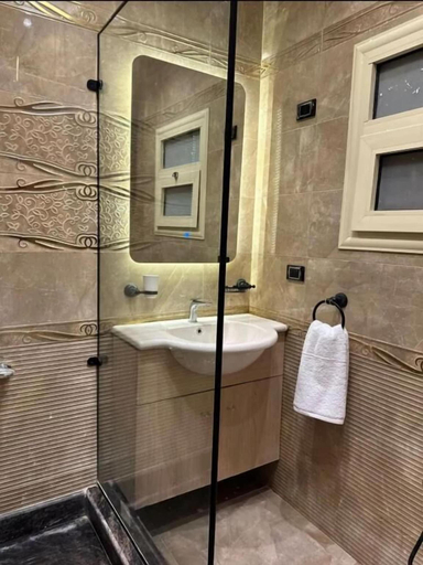 Bathroom 4, Elite Boutique Hotel, New Cairo City