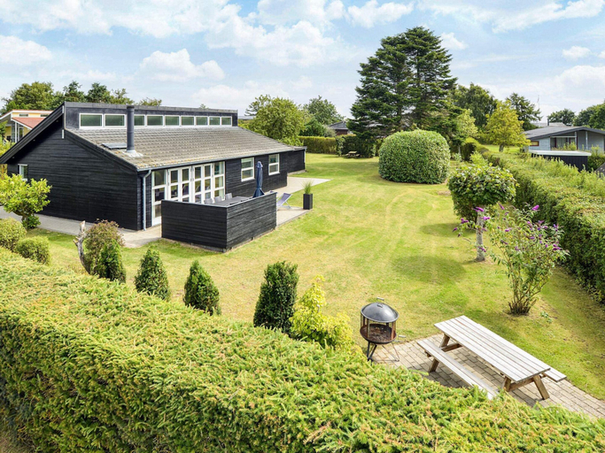 Water view 2, 8 Person Holiday Home in Ebeltoft, Syddjurs