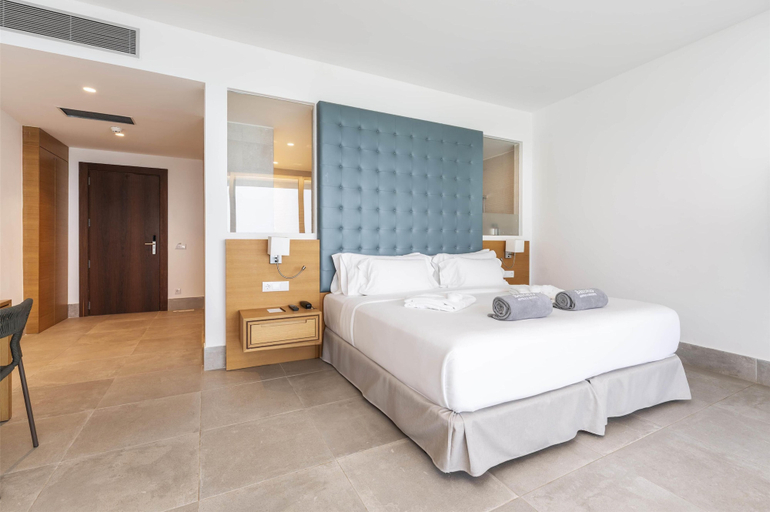 Bedroom 2, Barceló Praia Cape Verde, Praia