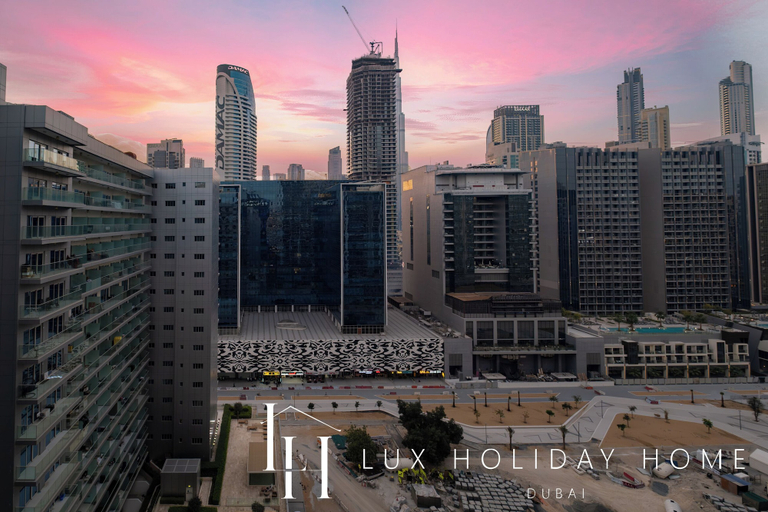 View from property 4, LUX The Majestine Studio, Dubai