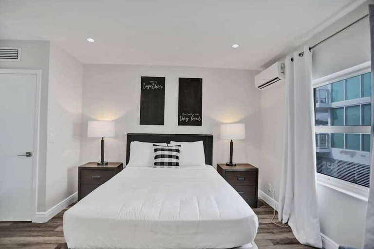 Room 5, Stay Hospitality - Hendricks Isle, Broward