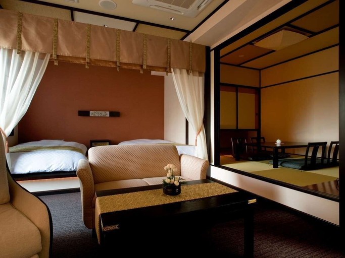 Room 2, Saiou No Miya, Ise