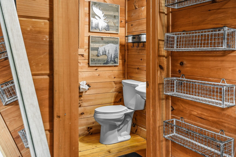 Others 3, Willow Creek 2 Bedroom Cabin by RedAwning, Blount