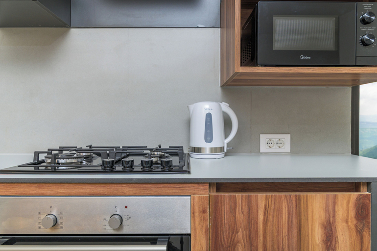 Others 4, Brummana Heights Apartments, El Metn