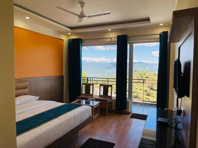 Others 2, Hotel Colonels Paradise, Almora