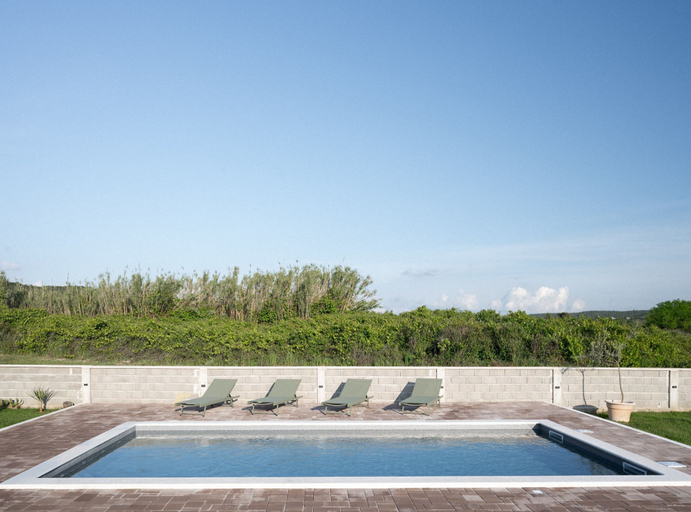 Sport & Beauty 5, House Rose With Garden and Pool, Ražanac