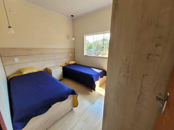 Bedroom 2, Itiquira Park Hotel, Formosa