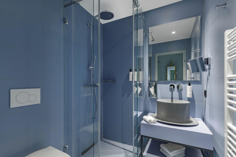 Bathroom 5, Marmont Hotel, Genève