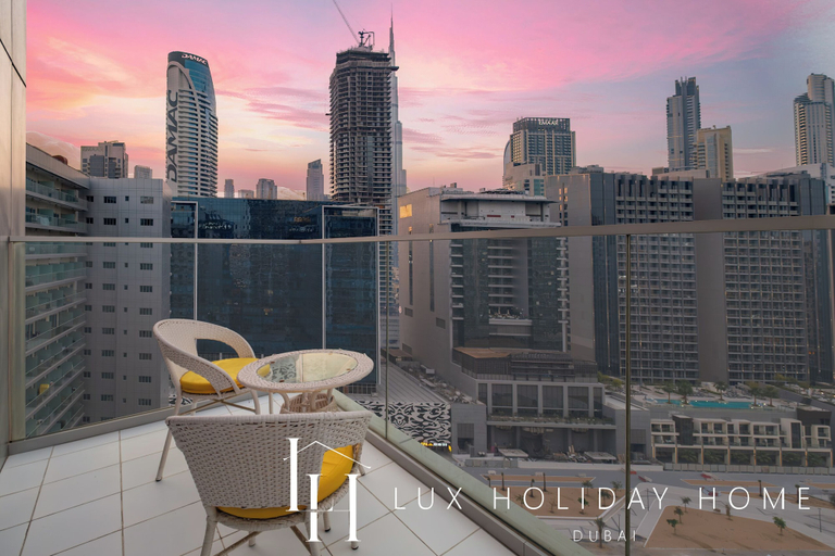 Balcony 5, LUX The Majestine Studio, Dubai