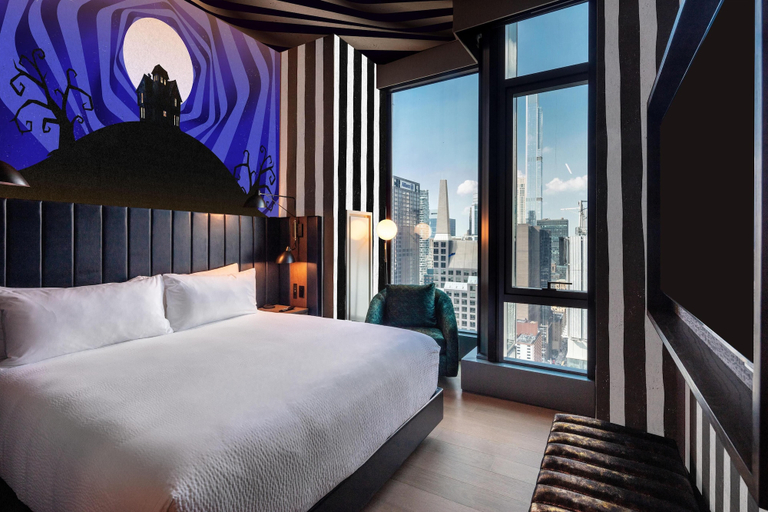 Bedroom 2, Tempo by Hilton New York Times Square, New York